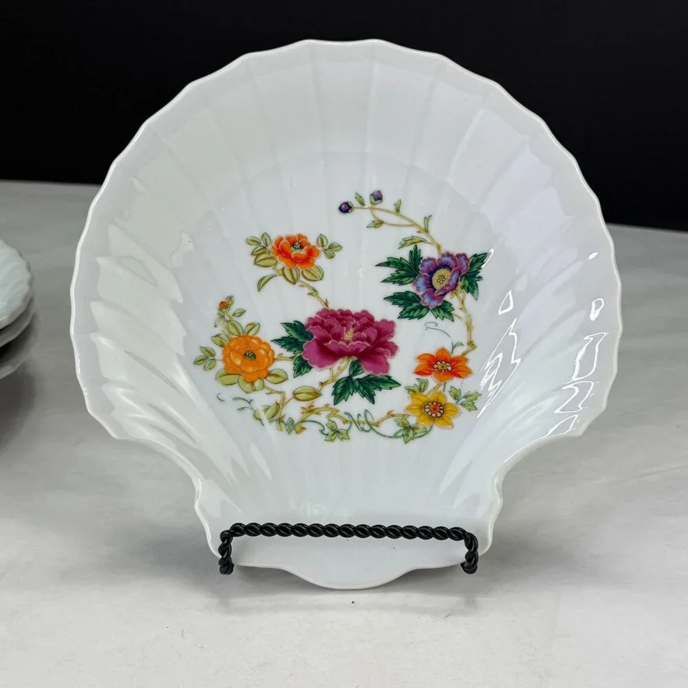 Vintage Takahashi Japan Vintage Clam Shell Floral Bowls Set of 4